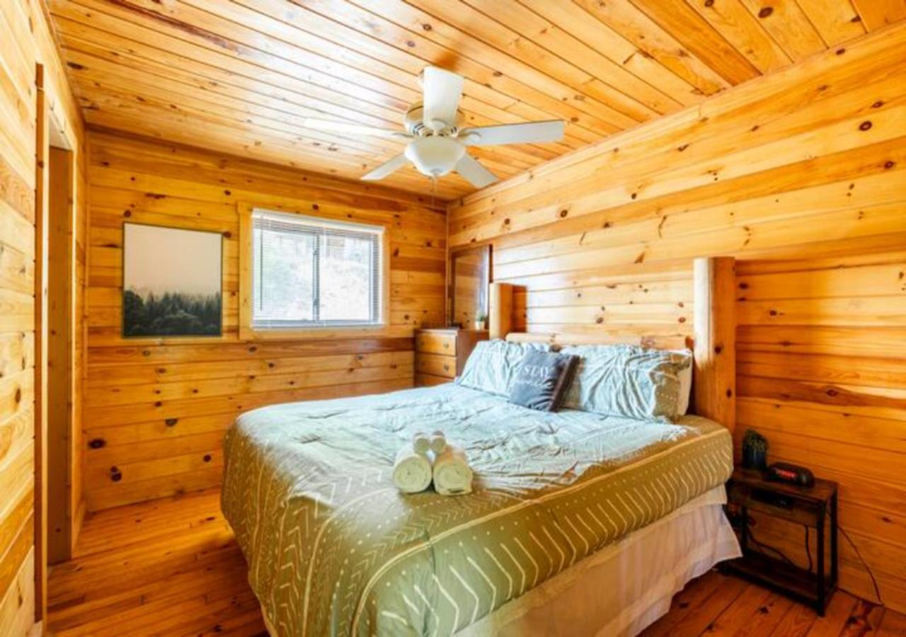 Lazy Bear Cabin Near Nantahala Outdoor Center And Брайсон-Сіті Екстер'єр фото
